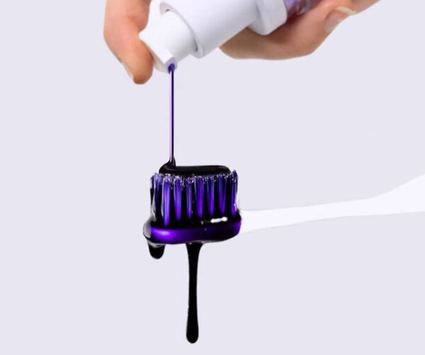 Violet Gloss Color-Correcting Toothpaste
