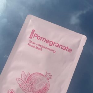 Rosy Dew Pomegranate Face Mask