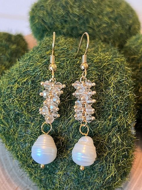 Coastal Glow Earrings - Image 4